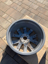 Load image into Gallery viewer, 1x Alufelge 17 Zoll 7.5&quot; 5x100 46ET Glanz Graphit 82A601025E Audi Mg Rim Wheel