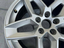 Laden Sie das Bild in den Galerie-Viewer, 1x Alufelge 17 Zoll 7.5" 5x112 38ET 8W0601025D Audi A4 B9 Rim Wheel FEL9495859723ze
