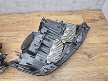 Laden Sie das Bild in den Galerie-Viewer, Frontscheinwerfer BMW 3 F30 F31 Bi-Xenon Ein Satz Scheinwerfer Headlight SCH8908588242cv