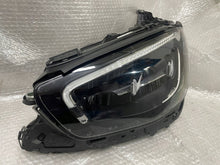 Load image into Gallery viewer, Frontscheinwerfer Mercedes-Benz W213 A2139067509 LED Links Headlight SCH8337248321yn