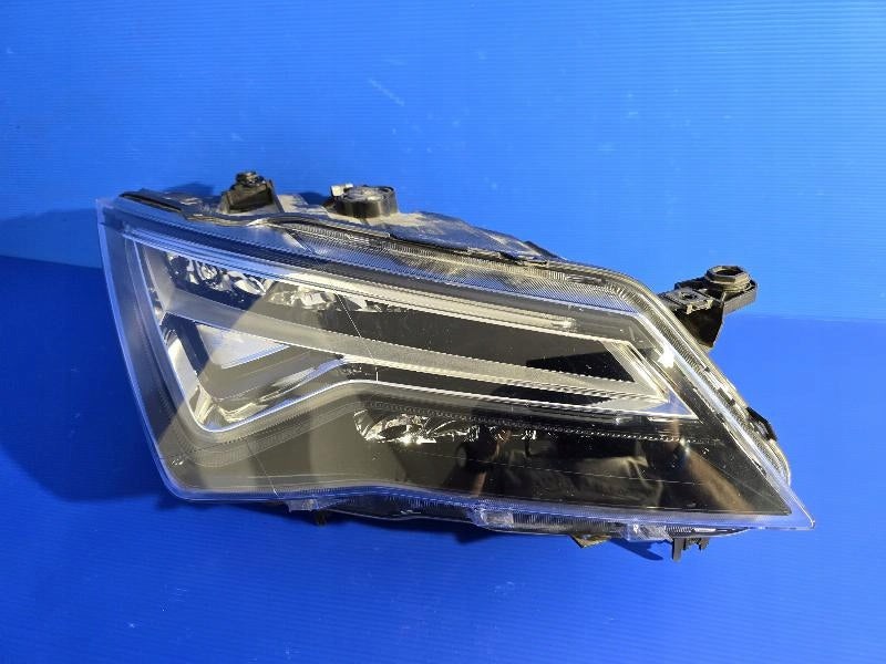 Frontscheinwerfer Seat Ateca 576941008D Full LED Rechts Scheinwerfer Headlight