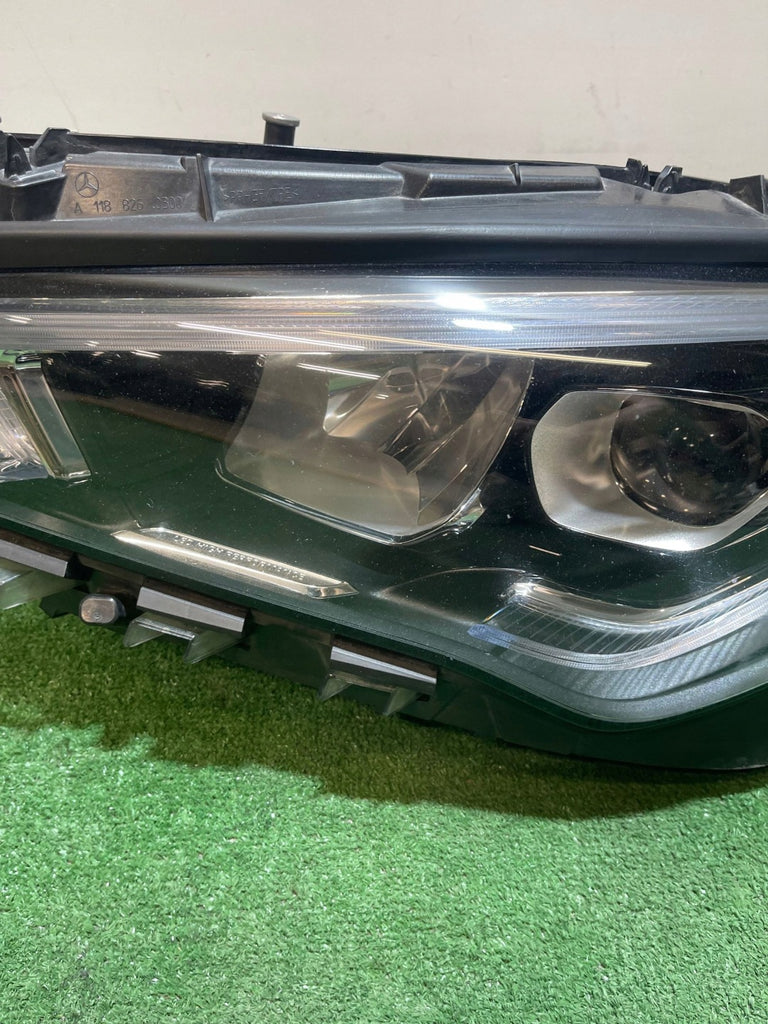 Frontscheinwerfer Mercedes-Benz Cla A1189062500 Links Scheinwerfer Headlight SCH8041258110lq