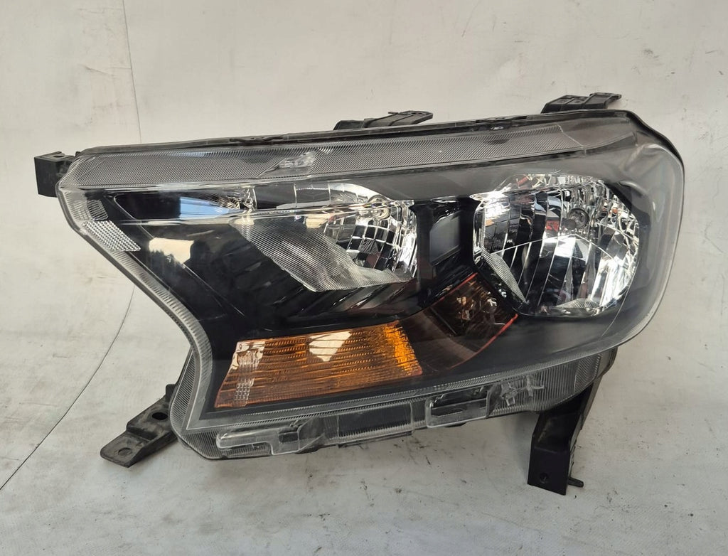 Frontscheinwerfer Ford Ranger EB3B-13W030 Links Scheinwerfer Headlight SCH5569978675kl