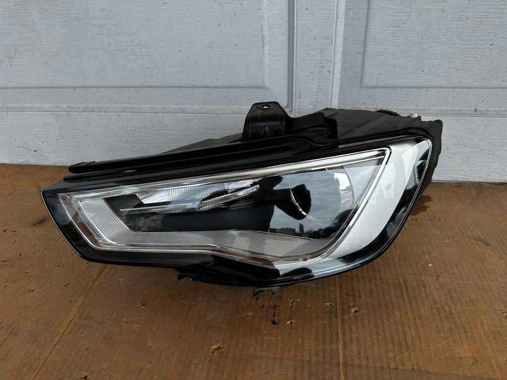 Frontscheinwerfer Audi A3 8V0941005 Xenon Links Scheinwerfer Headlight