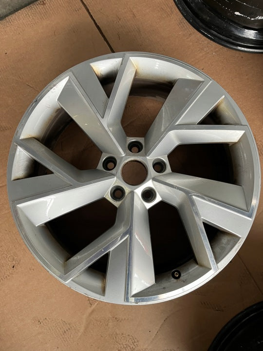 1x Alufelge 19 Zoll 7.0" 5x112 43ET Glanz 565601025M Mg I Rim Wheel FEL9310739455pf