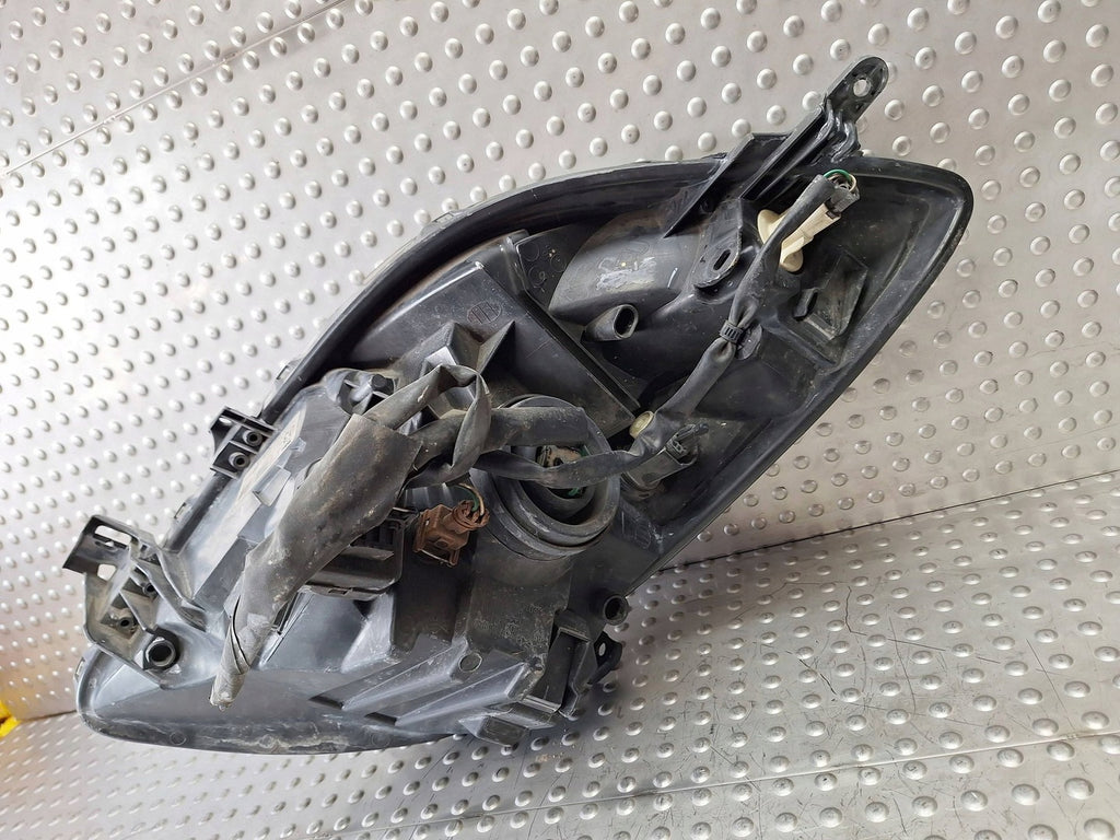 Frontscheinwerfer Toyota Yaris 81110-0D120 Rechts Scheinwerfer Headlight SCH2179310732cr