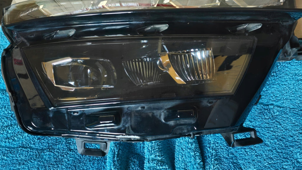 Frontscheinwerfer Skoda Kamiq 658941016F LED Rechts Scheinwerfer Headlight SCH2007699036pm