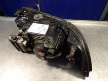 Laden Sie das Bild in den Galerie-Viewer, Frontscheinwerfer BMW E39 8159306 Xenon Rechts Scheinwerfer Headlight