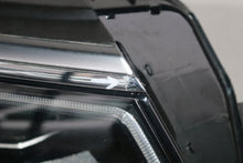 Laden Sie das Bild in den Galerie-Viewer, Frontscheinwerfer VW Tiguan 5NN941082C Rechts Scheinwerfer Headlight