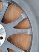 Laden Sie das Bild in den Galerie-Viewer, 1x Alufelge 17 Zoll 7.5" 5x100 36ET Glanz Grau 8X0071497 Audi A1 Rim Wheel FEL5848716619lg