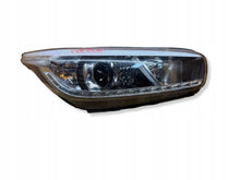 Load image into Gallery viewer, Frontscheinwerfer Kia Ceed R009B02TR8C 92102A2020 Rechts Scheinwerfer Headlight SCH9967584801in