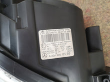 Laden Sie das Bild in den Galerie-Viewer, Frontscheinwerfer Mercedes-Benz X204 W204 A2048208559 Rechts Headlight SCH3423457444ks