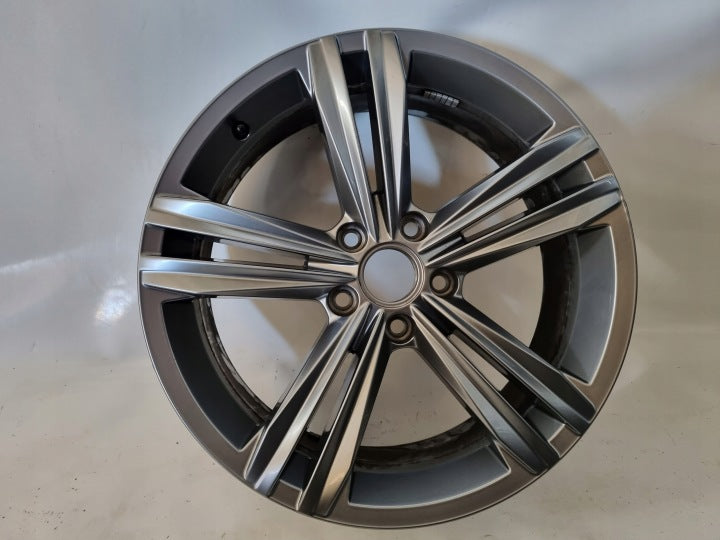 1x Alufelge 18 Zoll 7.0" 5x112 45ET VW T-Roc Rim Wheel FEL3915974696pa