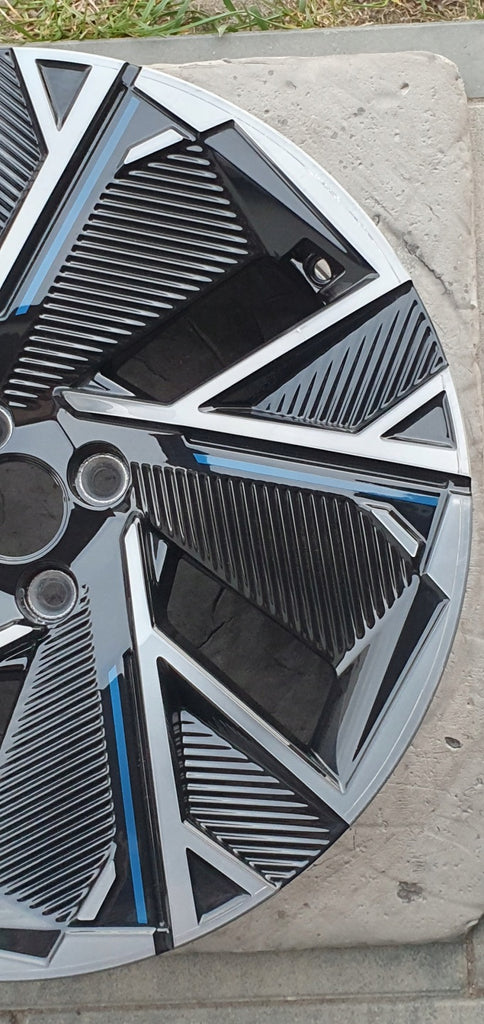 1x Alufelge 17 Zoll 7.0" 4x100 37ET 403000990R Alpine I Clio 1 Rim Wheel FEL2042445789lp