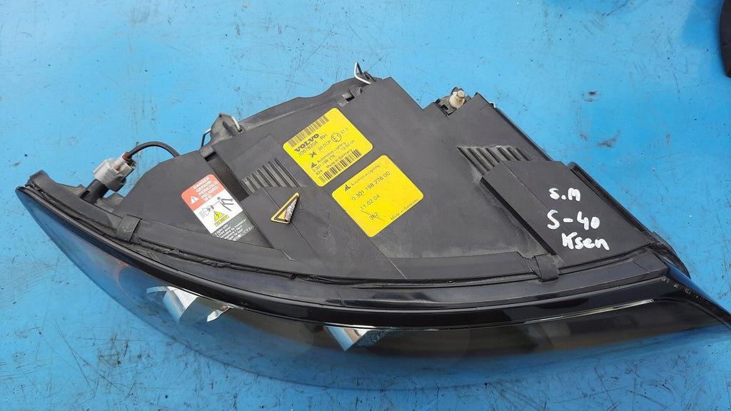 Frontscheinwerfer Volvo S40 30678204 Xenon Rechts Scheinwerfer Headlight SCH6002020331li