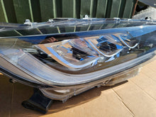 Load image into Gallery viewer, Frontscheinwerfer Toyota 4 Yaris 0208184 Full LED Rechts Scheinwerfer Headlight