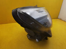 Laden Sie das Bild in den Galerie-Viewer, Frontscheinwerfer Mercedes-Benz Vito W447 A4479064700 LED Rechts Headlight