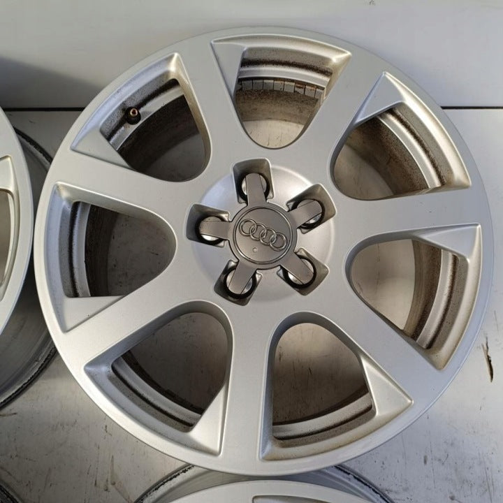 4x Alufelge 17 Zoll 7.0" 5x112 37ET Glanz Silber 8R0601025E Audi Q5 Rim Wheel FEL9086977629ga