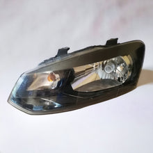 Laden Sie das Bild in den Galerie-Viewer, Frontscheinwerfer VW Polo 6r1 6R1941015E Halogen Links Scheinwerfer Headlight