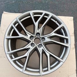 1x Alufelge 21 Zoll 9.0