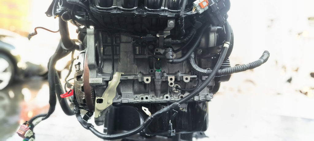 Motor Peugeot 208 I CRD93 1.4 VTI 73PS 54kW 107TKm Benzin Engine Komplett