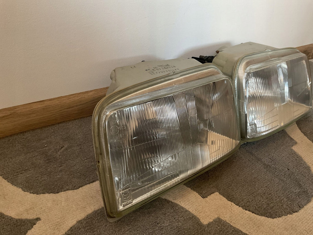 Frontscheinwerfer Renault 5 7700761342 7700761322 67504609 Vorderseite Headlight