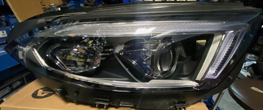 Frontscheinwerfer Mercedes-Benz Cls A2579069602 LED Rechts Headlight