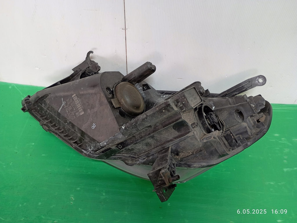 Frontscheinwerfer Opel Zafira B A 13252473 Rechts Scheinwerfer Headlight