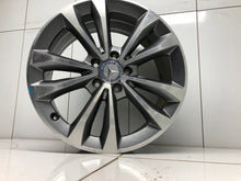 Load image into Gallery viewer, 1x Alufelge 18 Zoll 7.5" 5x112 52ET A4474015400 Mercedes-Benz Vito W447 FEL1355910624ek