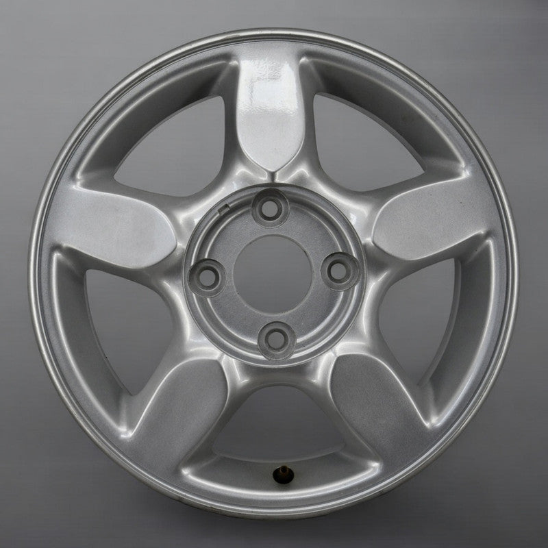 1x Alufelge 15 Zoll 6.0" 5x114.3 46ET Glanz Silber 529103Y650 Hyundai Rim Wheel