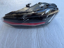 Laden Sie das Bild in den Galerie-Viewer, Frontscheinwerfer VW Polo 2G1941035C 90124645 LED Links Scheinwerfer Headlight SCH9560525444tj