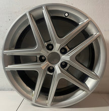 Laden Sie das Bild in den Galerie-Viewer, 1x Alufelge 17 Zoll 6.5" 5x112 8W9601025D Audi A4 Rim Wheel FEL9948549245hf
