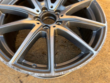 Load image into Gallery viewer, 1x Alufelge 19 Zoll 9.0" 5x112 49ET A2134017400 Mercedes-Benz W213 Rim Wheel FEL1904346319gj