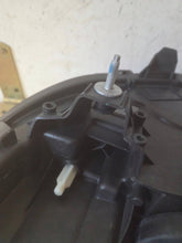 Laden Sie das Bild in den Galerie-Viewer, Frontscheinwerfer Peugeot II 208 73313326 LED Ein Satz Scheinwerfer Headlight SCH2028330351ac