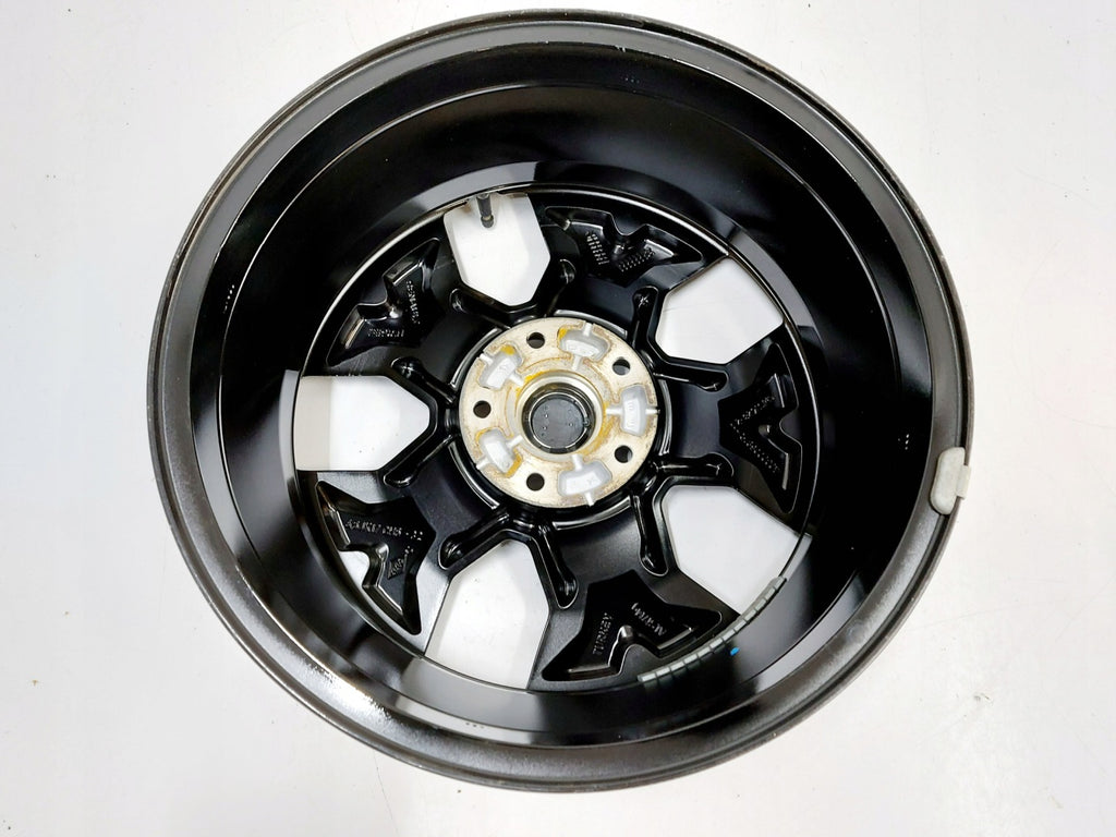 1x Alufelge 17 Zoll 6.5" 5x114.3 32ET Glanz 403000581R Dacia Duster III 1 FEL6417080704ic