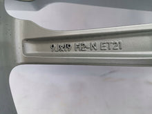 Laden Sie das Bild in den Galerie-Viewer, 1x Alufelge 19 Zoll 9.0&quot; 5x112 21ET 95B601025FR Porsche Macan 95b Rim Wheel