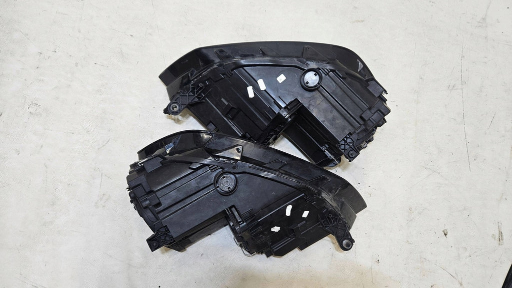 Frontscheinwerfer VW Golf VII Sportsvan 517941006B 517941005B Rechts oder Links SCH7977858207mg