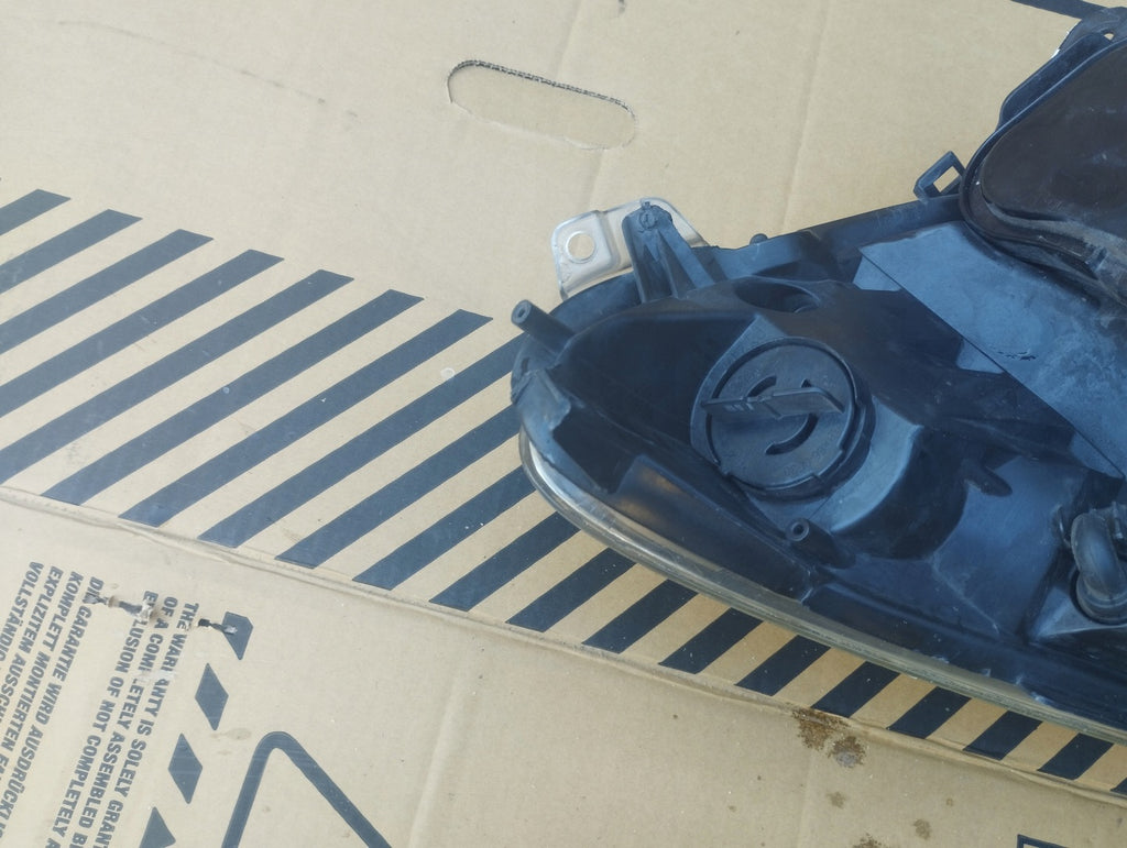 Frontscheinwerfer Opel Corsa D 13186386 Rechts Scheinwerfer Headlight SCH1723304586zs