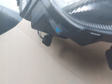 Laden Sie das Bild in den Galerie-Viewer, Frontscheinwerfer Dacia Spring 266052417R Links Scheinwerfer Headlight