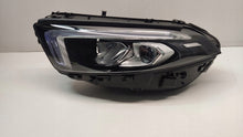 Laden Sie das Bild in den Galerie-Viewer, Frontscheinwerfer Mercedes-Benz A1779063705 LED Links Scheinwerfer Headlight