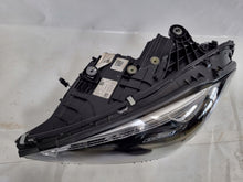 Laden Sie das Bild in den Galerie-Viewer, Frontscheinwerfer Mercedes-Benz A2069067103 LED Links Scheinwerfer Headlight SCH4265325147fq