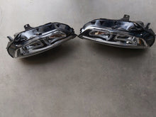 Load image into Gallery viewer, Frontscheinwerfer Opel Insignia B Ein Stück (Rechts oder Links) Headlight