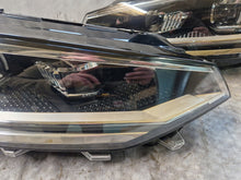 Laden Sie das Bild in den Galerie-Viewer, Frontscheinwerfer VW Sportsvan 517941036 Ein Satz Scheinwerfer Headlight SCH9227621553il