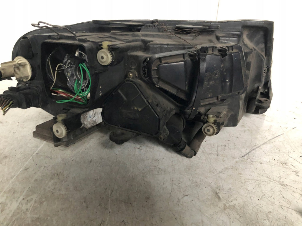 Frontscheinwerfer Skoda Superb Links Scheinwerfer Headlight