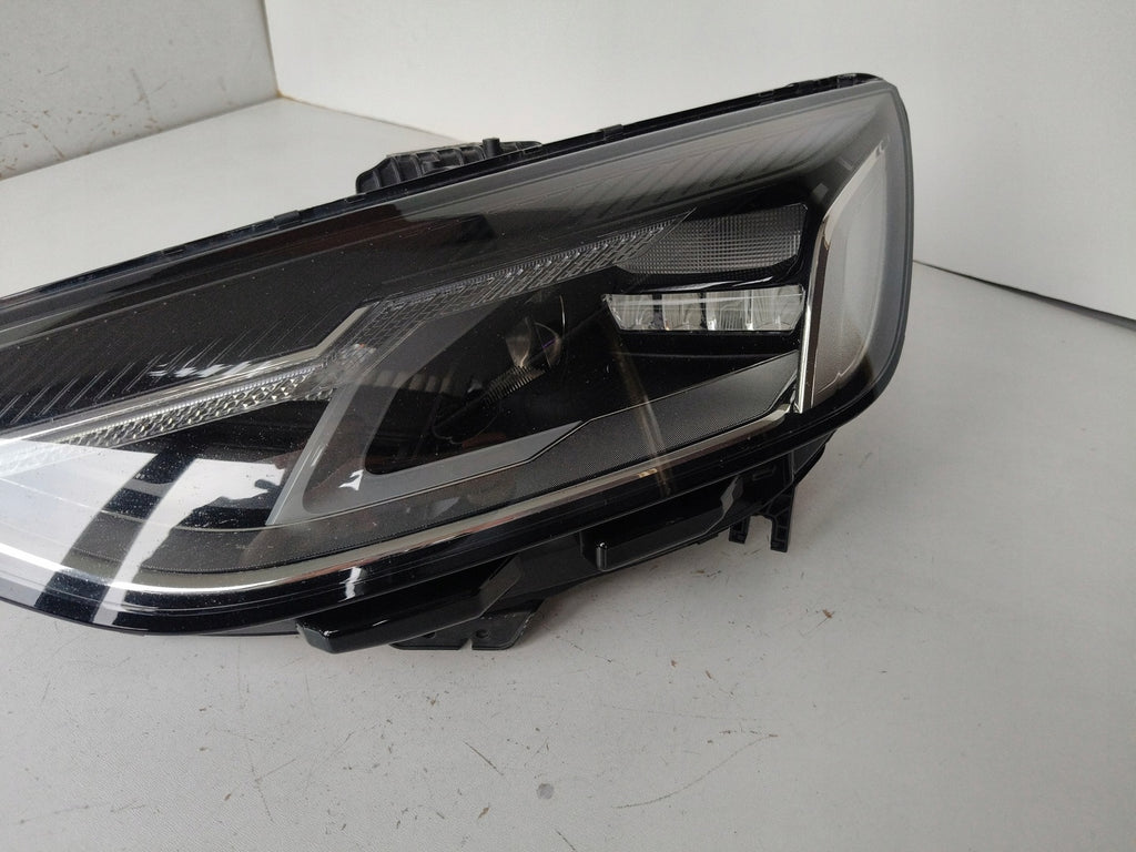 Frontscheinwerfer Audi A4 B9 8W0941011 Full LED Ein Stück (Rechts oder Links)