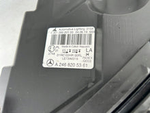 Laden Sie das Bild in den Galerie-Viewer, Frontscheinwerfer Mercedes-Benz W246 A2468205361 Links Scheinwerfer Headlight SCH7407533291dm