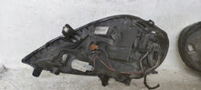 Laden Sie das Bild in den Galerie-Viewer, Frontscheinwerfer Renault 938598830 83859829 Halogen Ein Satz Headlight