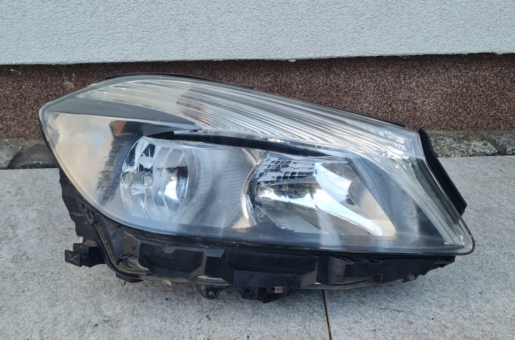 Frontscheinwerfer Mercedes-Benz W176 A1768203961 Rechts Scheinwerfer Headlight SCH4654776549nb