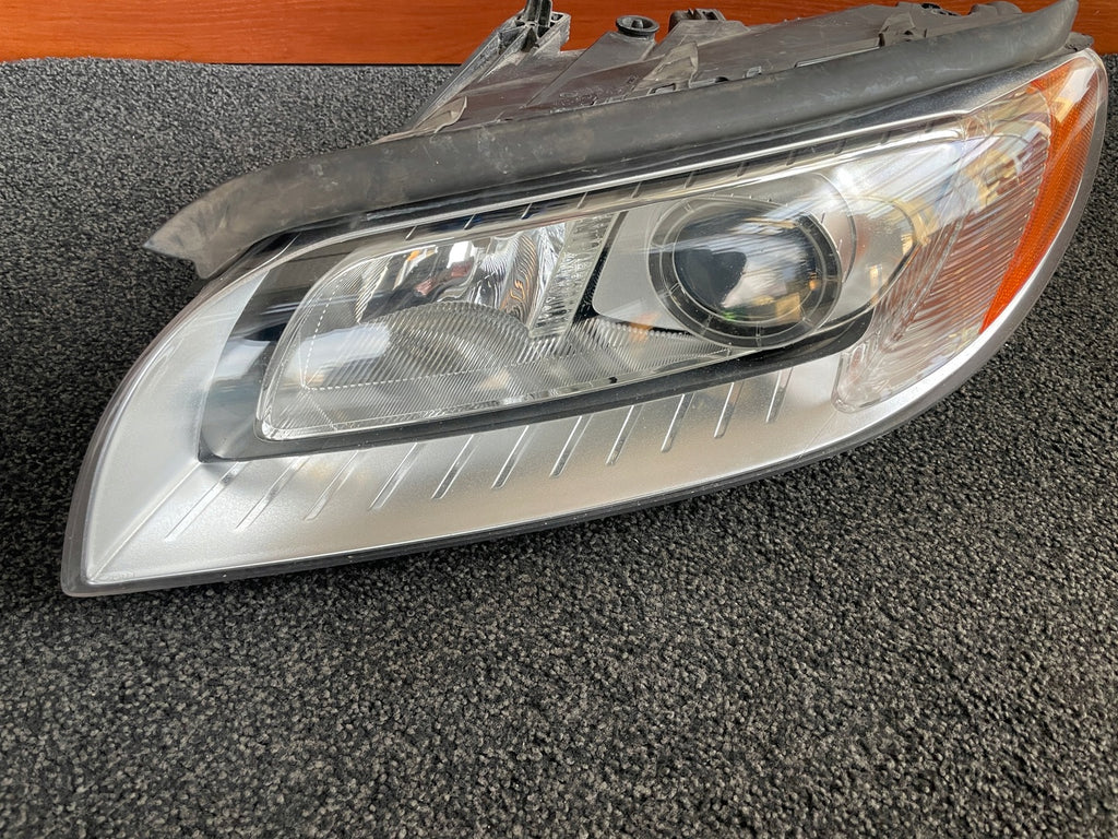 Frontscheinwerfer Volvo Xc70 31214347 Xenon Ein Stück (Rechts oder Links) SCH2370000429ip