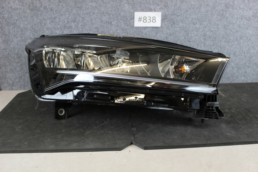 Frontscheinwerfer Skoda Enyaq 5LB941016 Rechts Scheinwerfer Headlight SCH4183527565sh